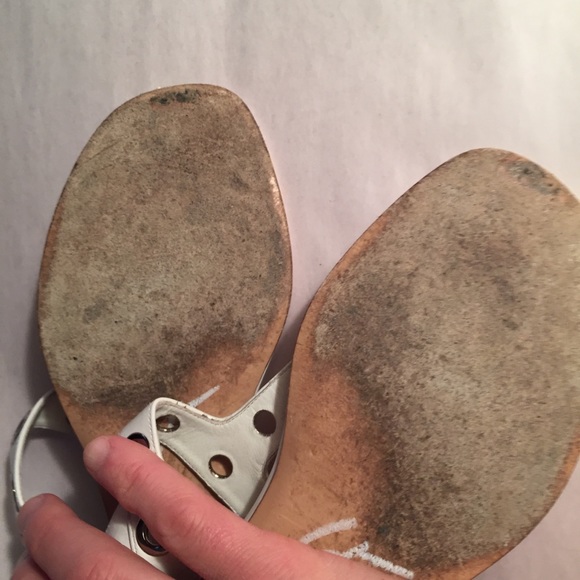 authentic PRADA size 38.5 white CALFSKIN thong toe - Picture 8 of 8